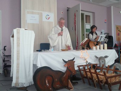 Célébrer Père Devers