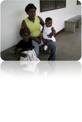 6 Des soeurs engagées auprès d'enfants.jpg