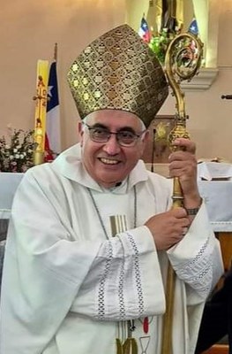 Evêque Mgr Guillermo