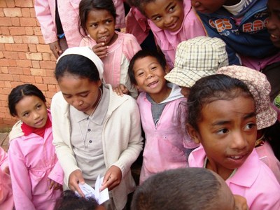 Madagascar avant la cantine.JPG