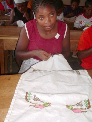 ihosy atelier de broderie.JPG